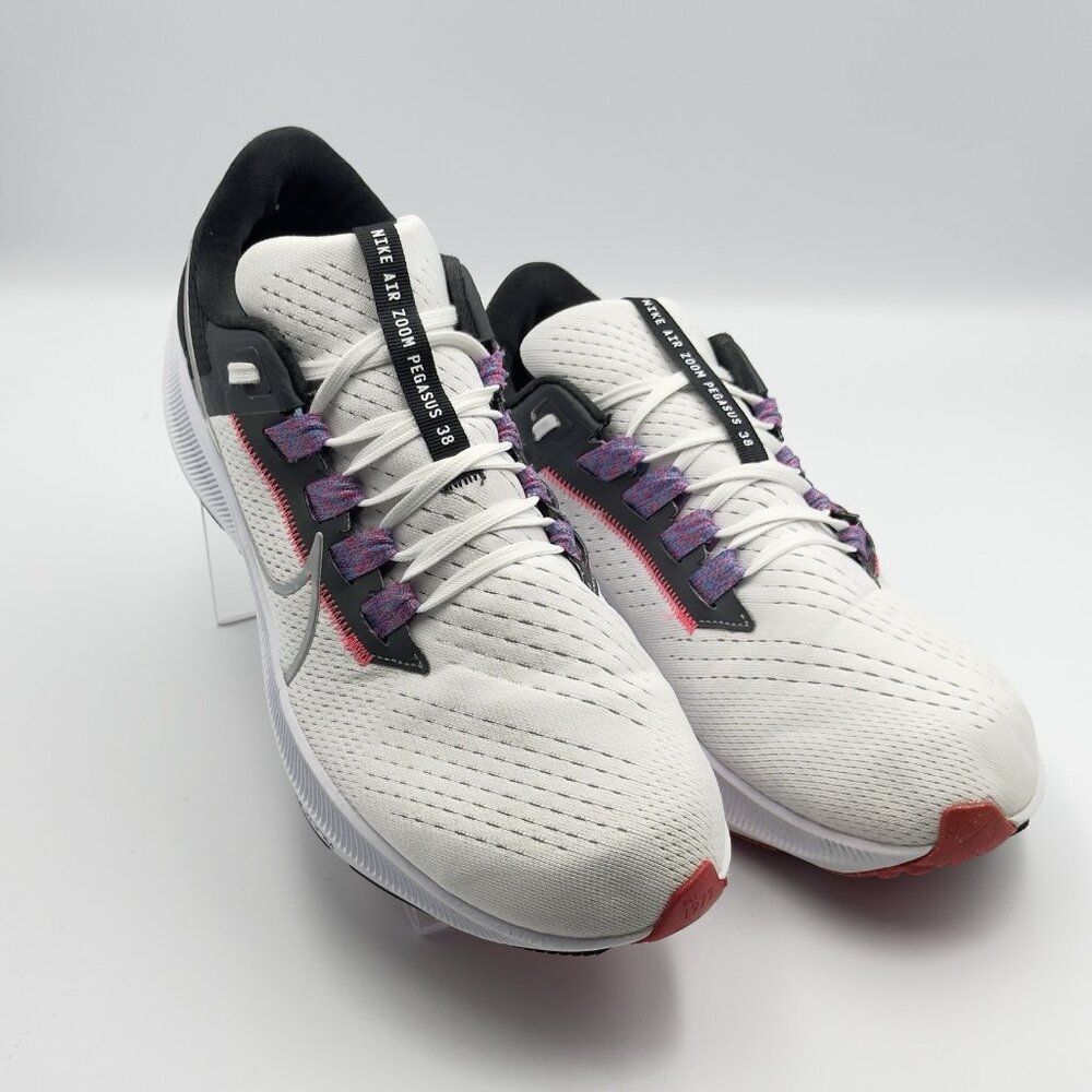 Nike Air Zoom Pegasus 38 Women's 12 White Silver Running Shoes PRISTINE